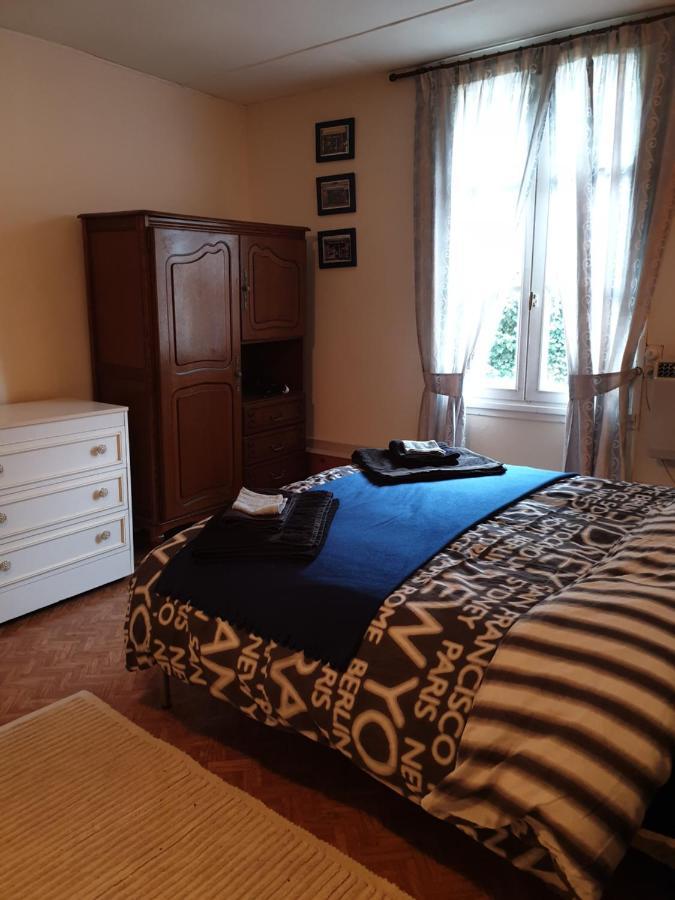 Saint Cyr du Bailleul - Maison Extérieur photo